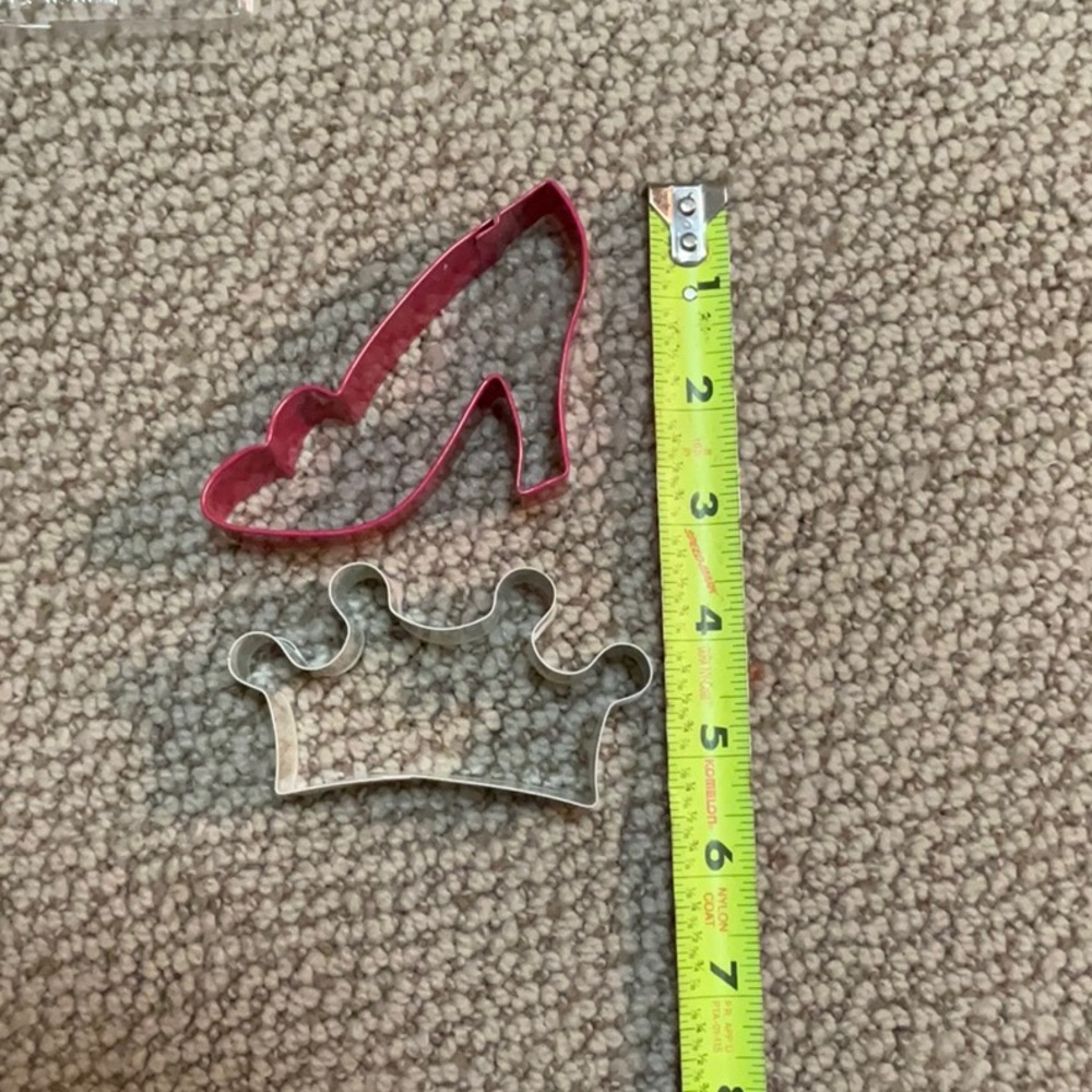 Wilton Princess slipper shoe and crown cookie cutters
